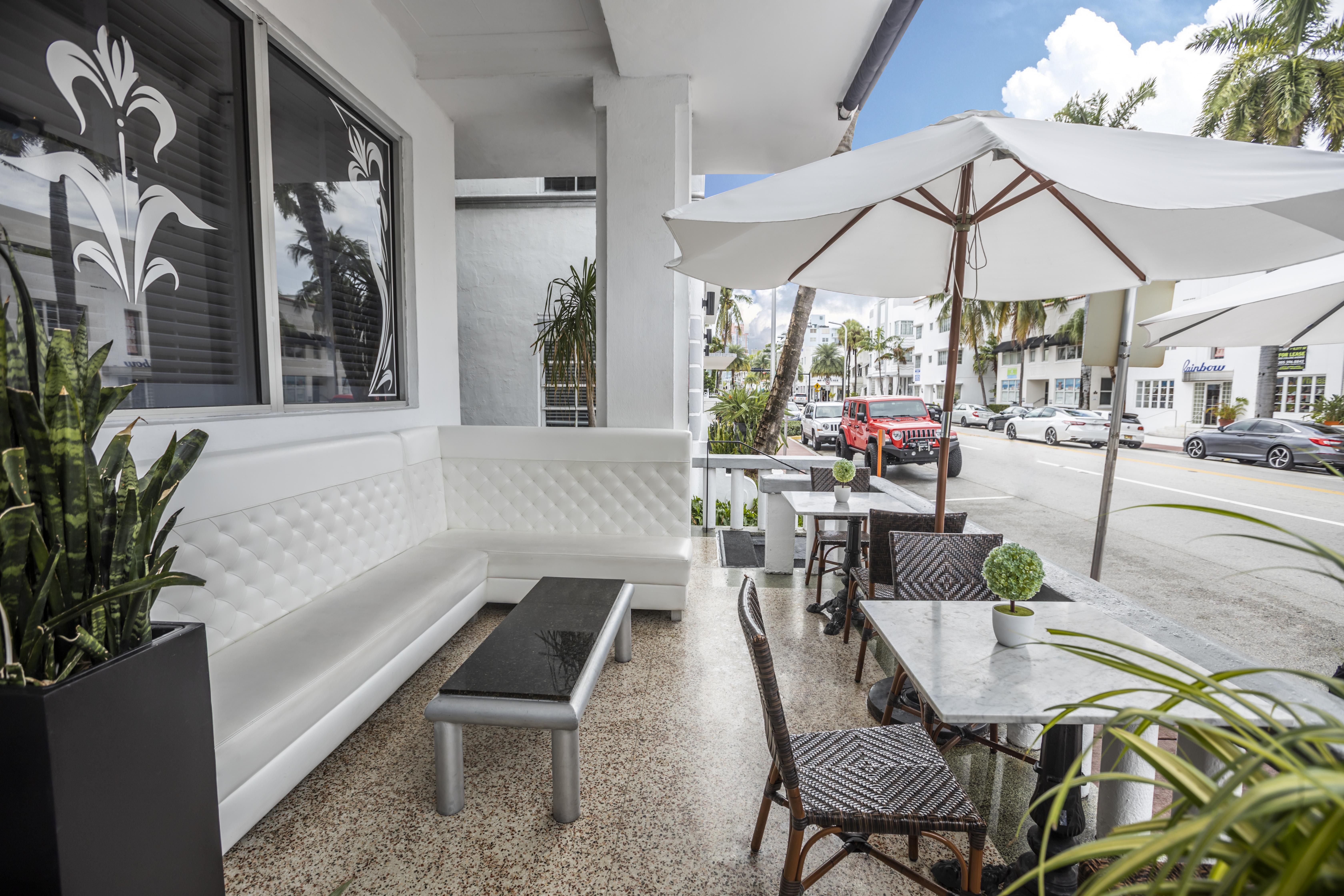 Chesterfield Hotel & Suites Miami Beach Eksteriør billede